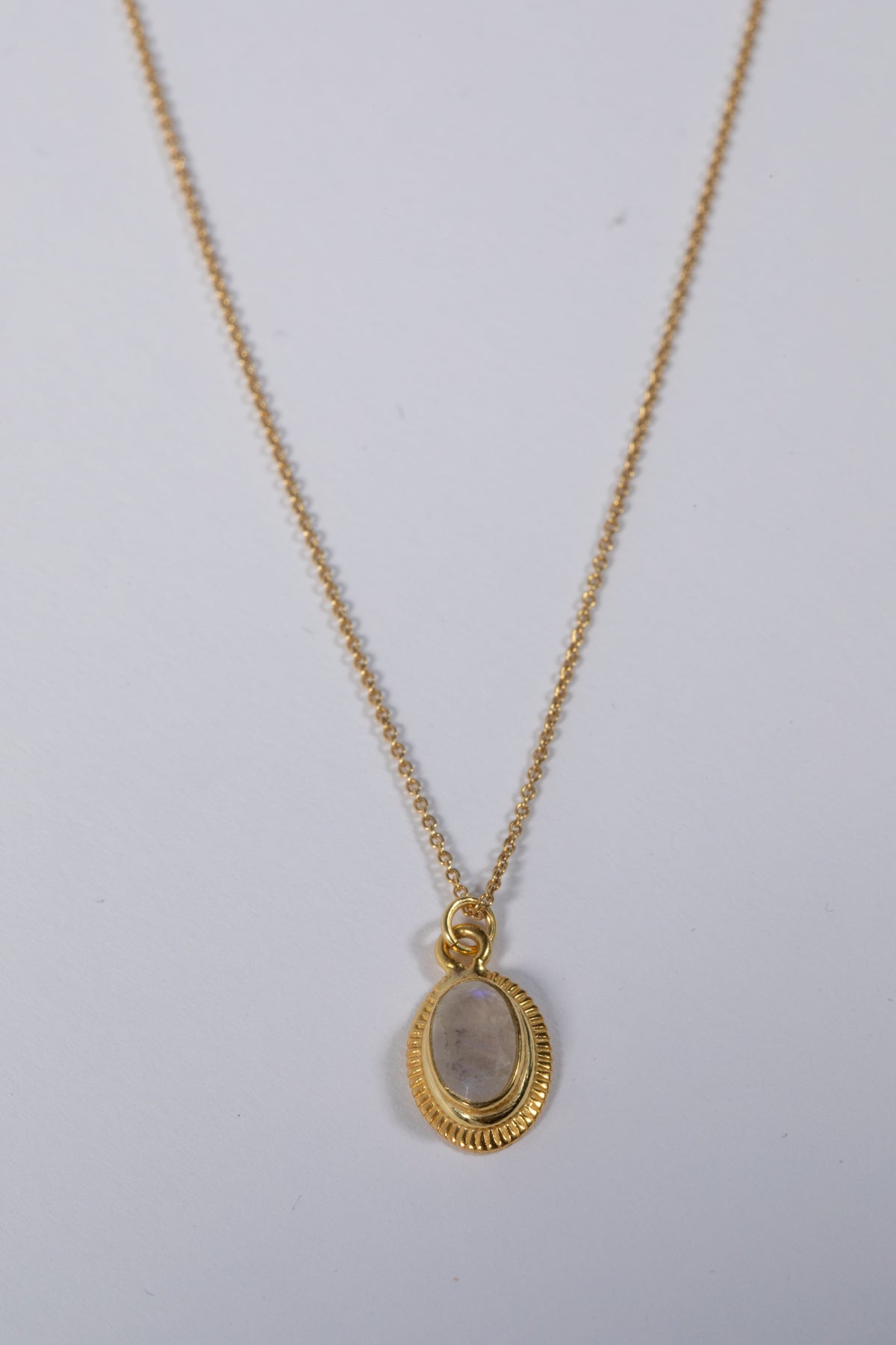 ISABEL NECKLACE